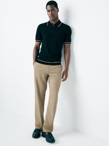 Next Regular Панталон Chino в сиво