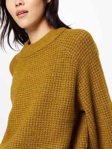 Monki Sweter w kolorze beżowy