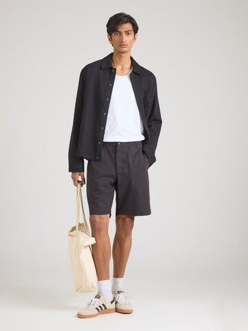 SCOTCH & SODA Loosefit Shorts in Schwarz