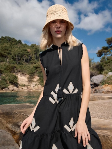 Pink Label Καλοκαιρινό φόρεμα 'BEACHWEAR MAROCCO EMBRODERY' σε μαύρο