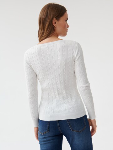 Pull-over 'WIRO' TATUUM en blanc