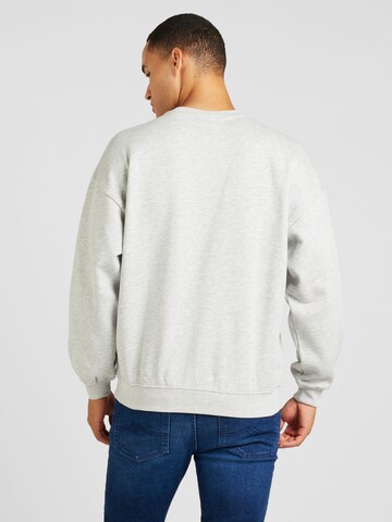 Only & Sons - Sudadera 'ONSTURNER' en gris