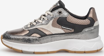 Sneaker bassa 'Daysi 03' di Floris van Bommel in argento: frontale