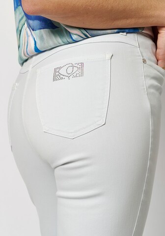 TONI Slimfit Jeans in Weiß
