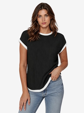 KoJooin Shirt in Black: front