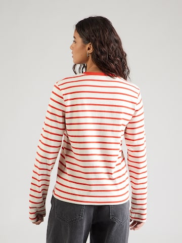 MADS NORGAARD COPENHAGEN T-shirt i röd