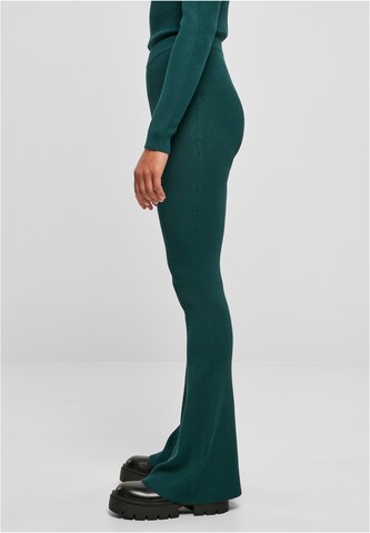 évasé Pantalon Urban Classics en vert