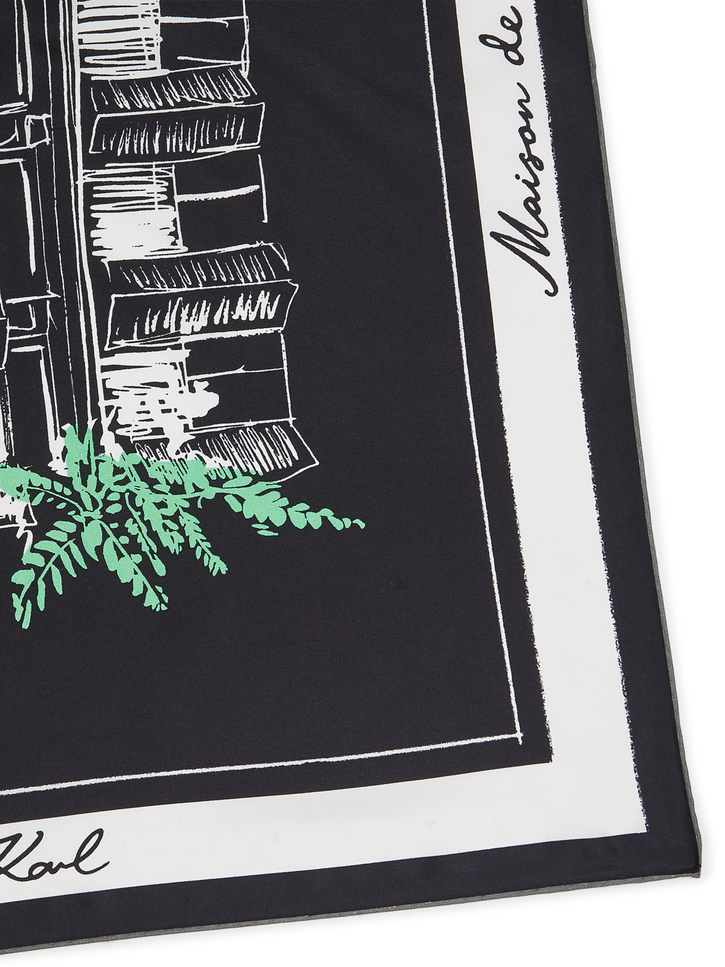 Batistă 'Maison de Karl' de la Karl Lagerfeld pe negru