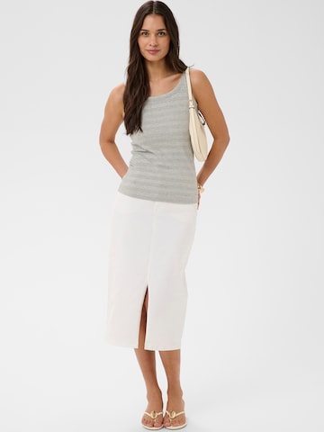 Top 'KAKarla' de la Kaffe pe gri