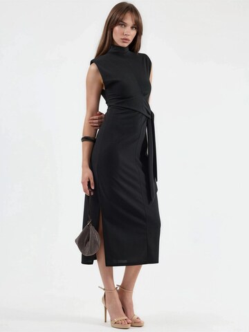 Busem Dress in Black