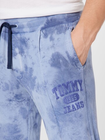 Tommy Jeans Tapered Hose in Blau