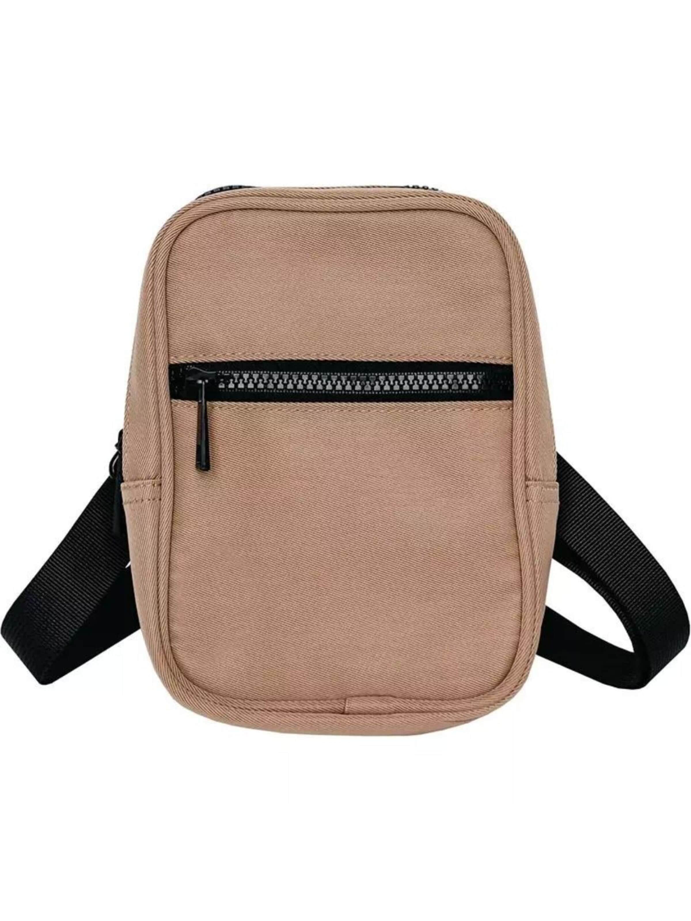 Lollanda Crossbody Bag in Green: front