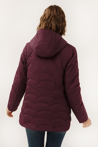 Finn Flare Steppjacke in Rot