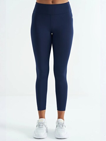 Skinny Leggings di Tommy Life in blu: frontale