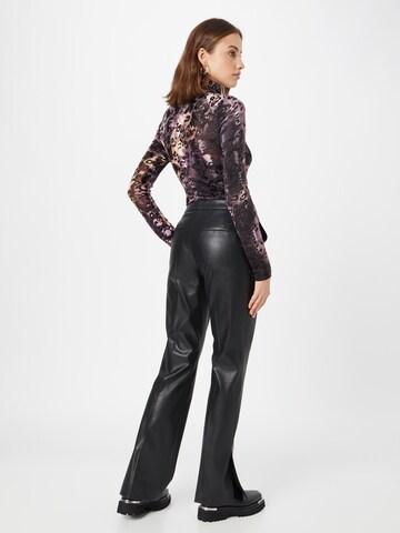 Regular Pantalon à plis 'SERAFINA' CINQUE en noir