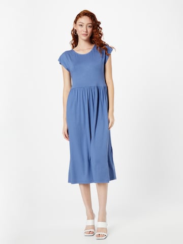 Robe 'Hanadi' SOAKED IN LUXURY en bleu : devant