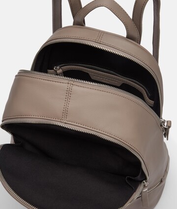 Liebeskind Berlin Backpack 'Alita' in Beige