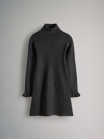 The Set Mekko värissä vaaleanpunainen