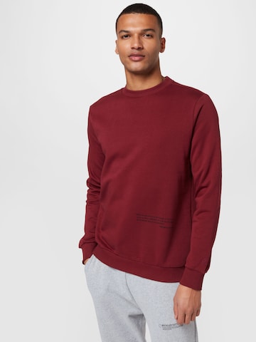 Sweat-shirt WESTMARK LONDON en rouge : devant