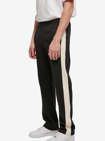 Urban Classics Regular Pants in Black: front