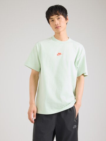 Nike Sportswear Majica 'PREM ESS' | zelena barva: sprednja stran