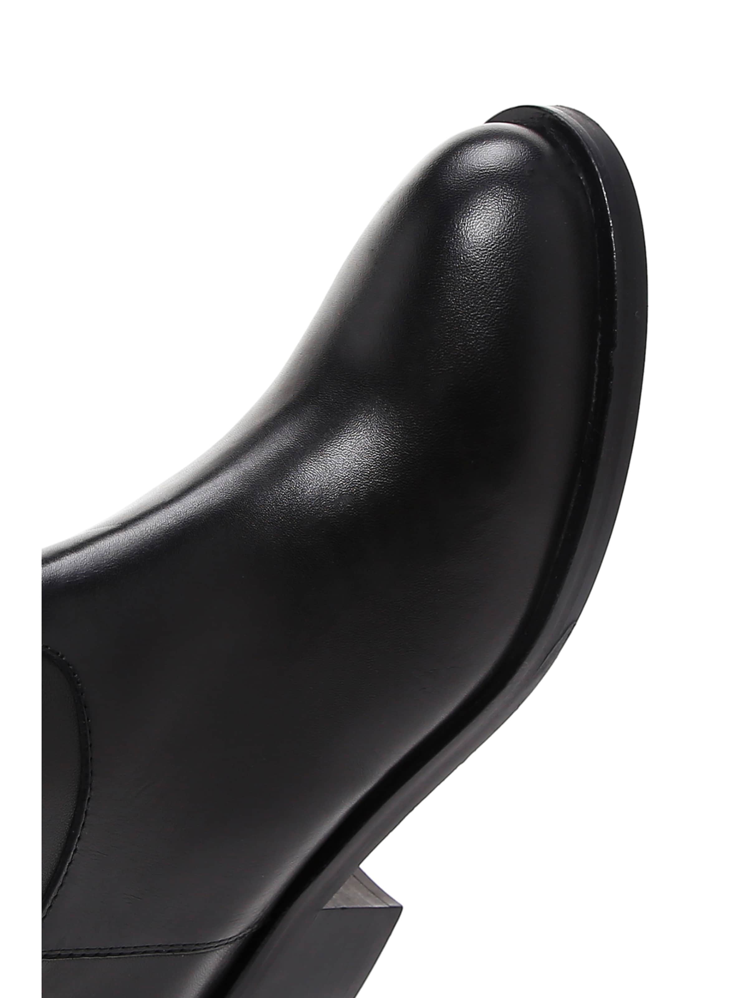 Derimod Boots in Black