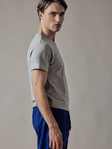T-Shirt OWN Off With Nature en gris