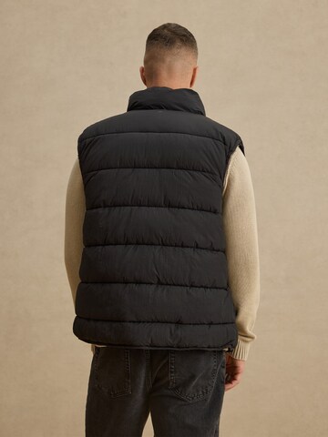 Gilet 'Torge' di DAN FOX APPAREL in nero