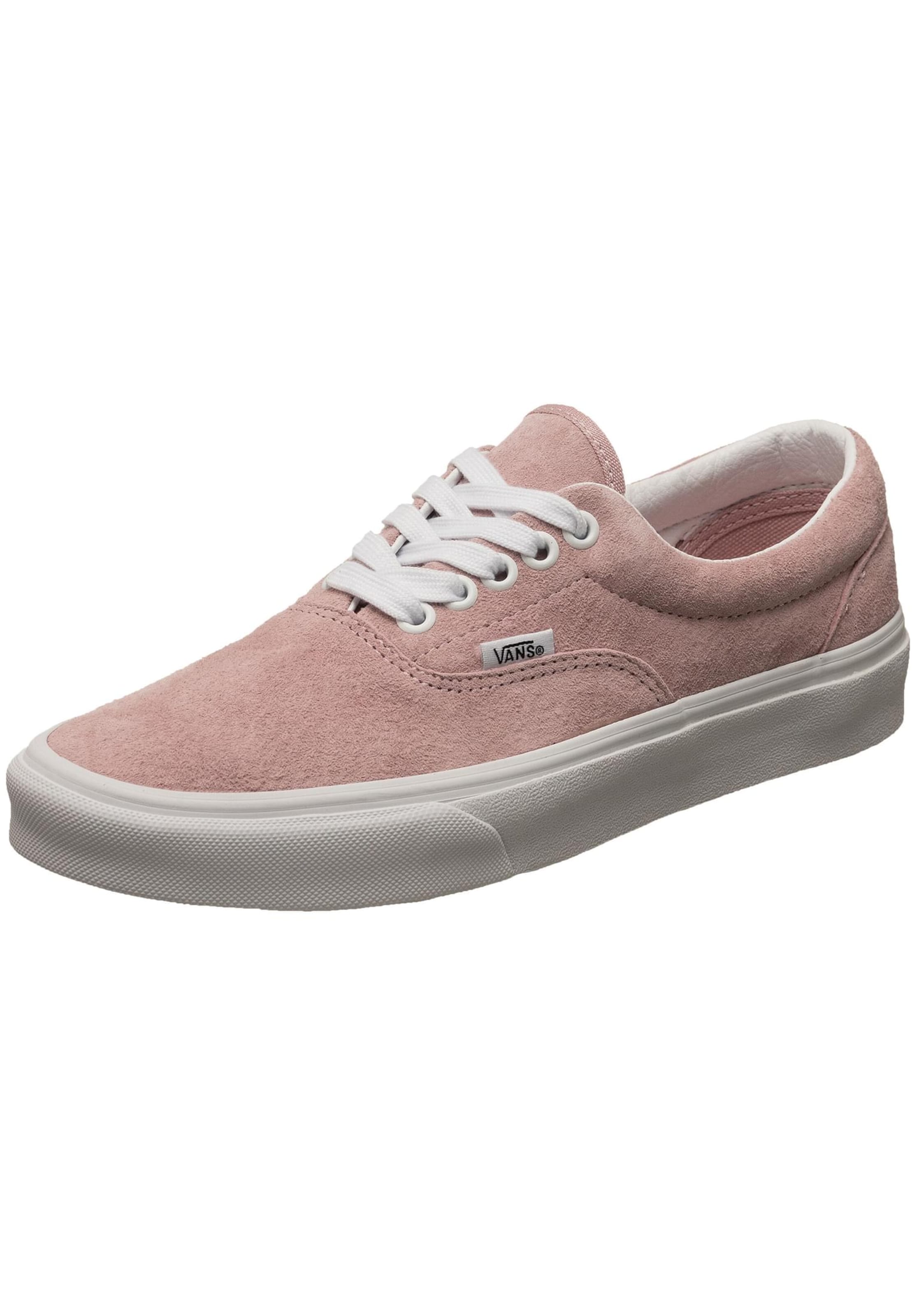 Ladies hotsell vans pink