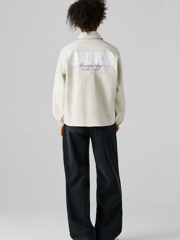 Red Bull Racing x Pepe Jeans Jacke in Weiß