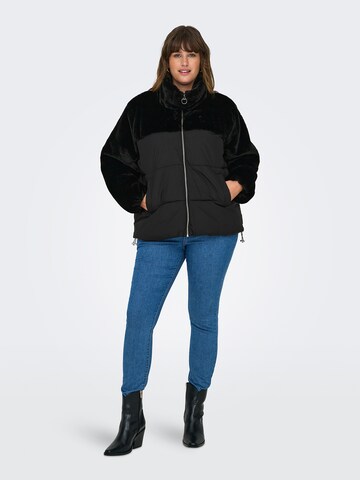 ONLY Carmakoma Jacke in Schwarz