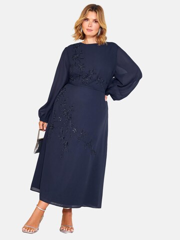 Friends Like These Kleid in Blau: Vorderseite