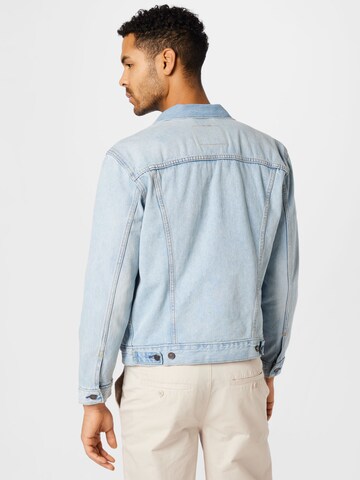 LEVI'S ® - Chaqueta de entretiempo 'The Trucker Jacket' en azul