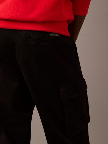 Calvin Klein Jeans Normální Kapsáče – černá