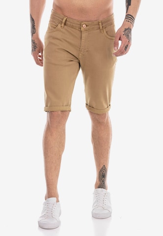 Redbridge Chino Pants 'Rayleigh' in Brown: front