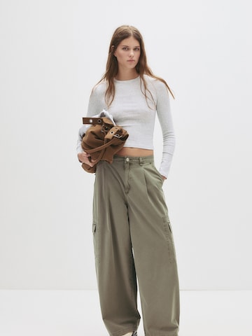 Pull&Bear Majica | siva barva: sprednja stran