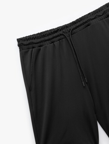 Koton Regular Pants in Black