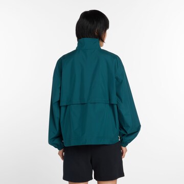 Veste de sport 'Trackside Woven Jacket' new balance en vert