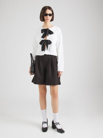 VILA Knit cardigan 'Aria' in White