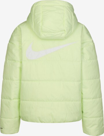 Nike Sportswear Performance Jacket in Green