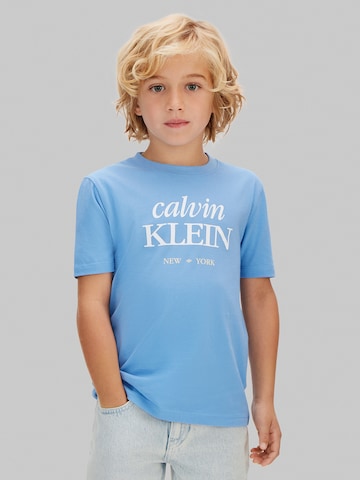T-Shirt Calvin Klein Jeans en bleu : devant