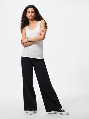 PIECES Top 'Pieces Dames Top Kant PCBARBERA LACE 2-Pack Effen' in Wit