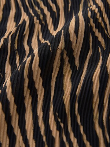 Next Blouse in Bruin