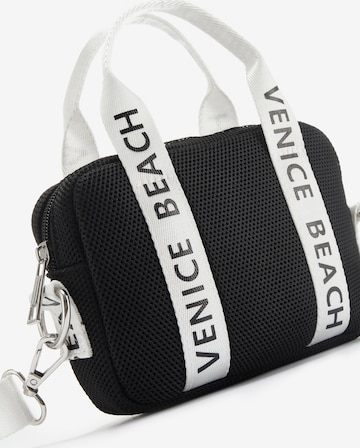 VENICE BEACH Crossbody Bag in Black
