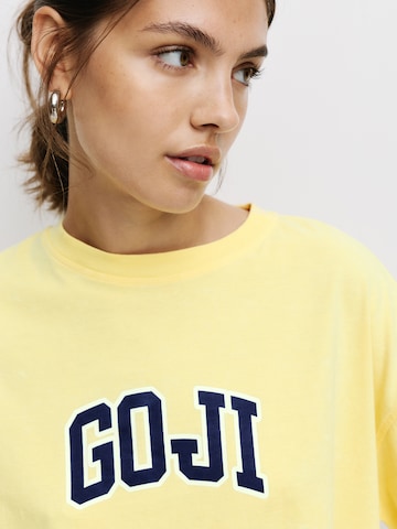 Pull&Bear Póló - sárga