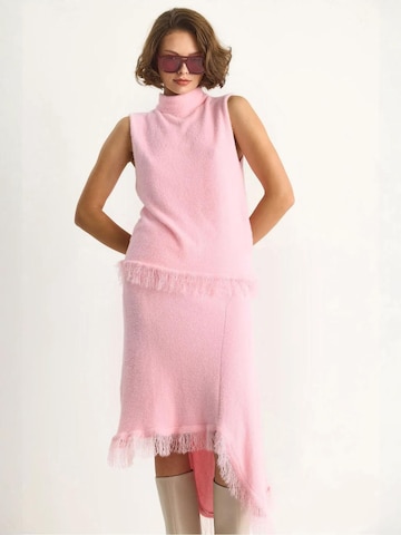 Costume Bianco Lucci en rose : devant