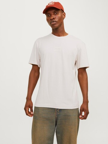 JACK & JONES Bluser & t-shirts 'JJHAKKAI' i beige: forside