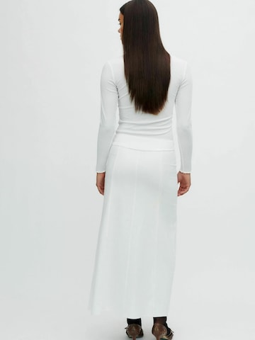 Jupe ' FalkaRS ' Résumé en blanc