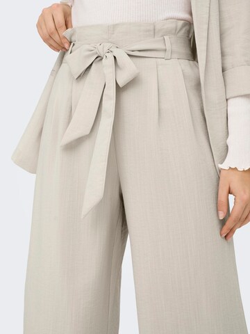 Wide Leg Pantalon à pince 'ONLMarsa' ONLY en beige