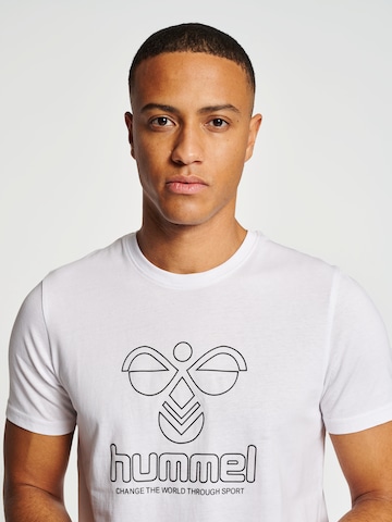 T-Shirt Hummel en blanc